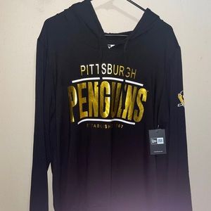 New Era Sweat shirt With Hoodie